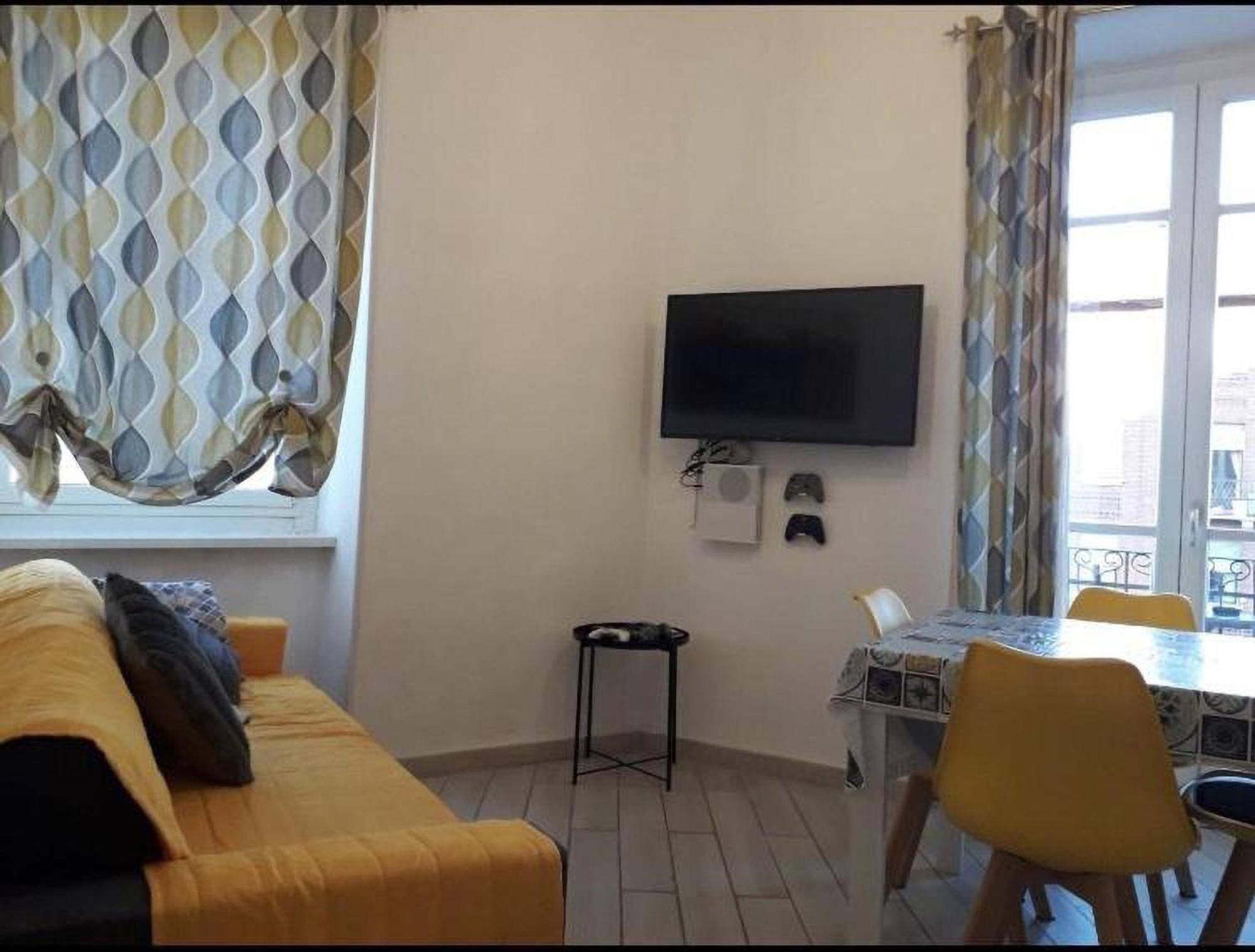 Nuovo A Pochi Minuti Dal Centro Apartment